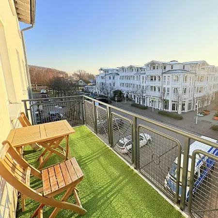 Apartment Ferienwohnung 16 im Haus Hühnergott Sellin *