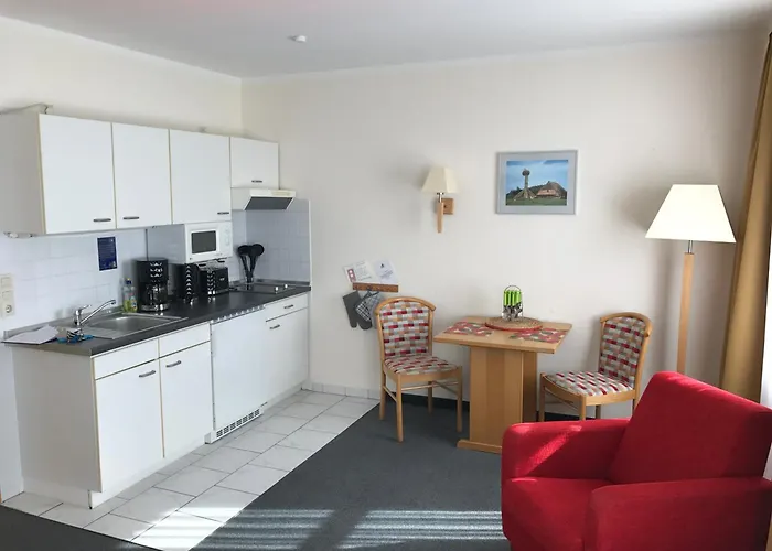 Apartment Ferienwohnung 16 im Haus Hühnergott Sellin *